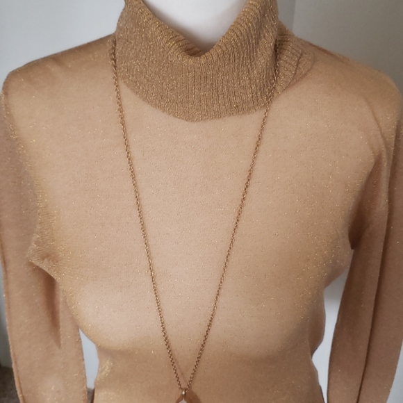 Blouse - Picture 4 of 4